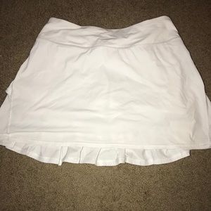 TALL lulu lemon tennis skirt